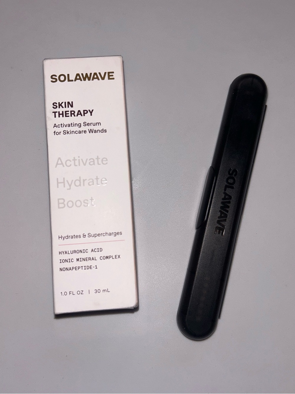 SolaWave Advanced Skincare Wand - Black and skin therapy serum - nwt